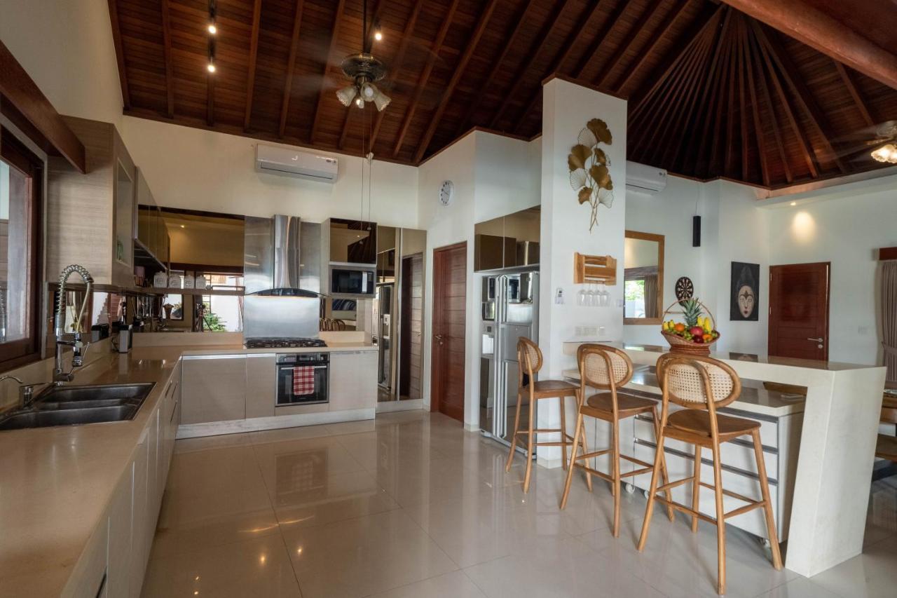 5 Bedroom Villa Sultan Luxury Entertainment And Relaxation Seminyak Buitenkant foto